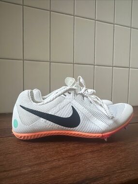 Nike Rival kids track spikes, size 1.5. VGUC!